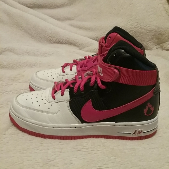 NIKE AIR FORCE 1 HIGH 07 LV8 - Picture 4 of 12